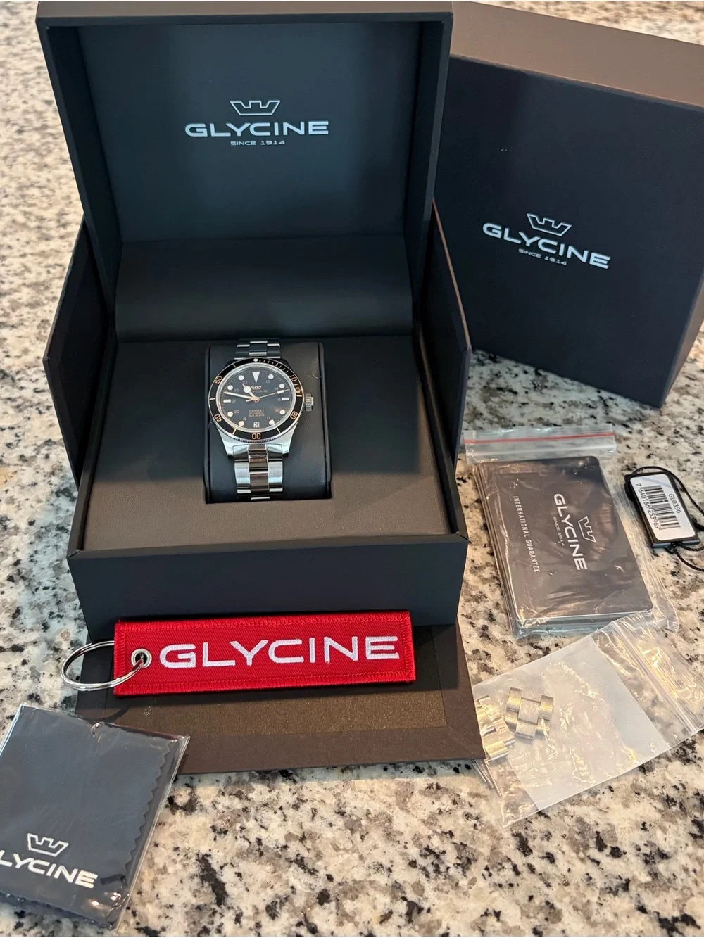 Glycine Combat 36mm Automatic – Black Bezel – Gold/Patina – FULL SET